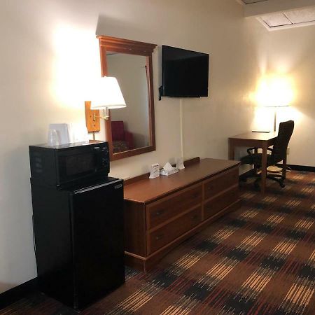Red Carpet Inn Syracuse Airport North Syracuse Extérieur photo