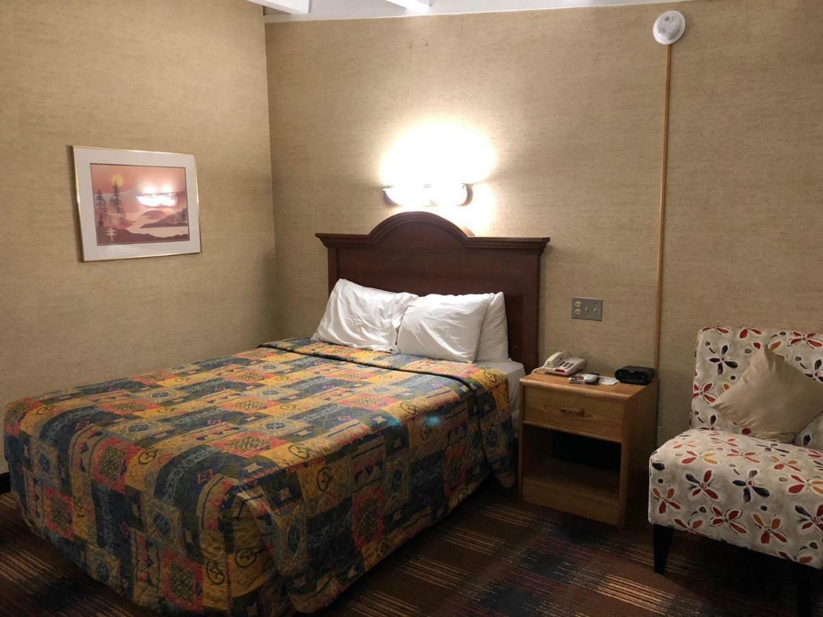 Red Carpet Inn Syracuse Airport North Syracuse Extérieur photo