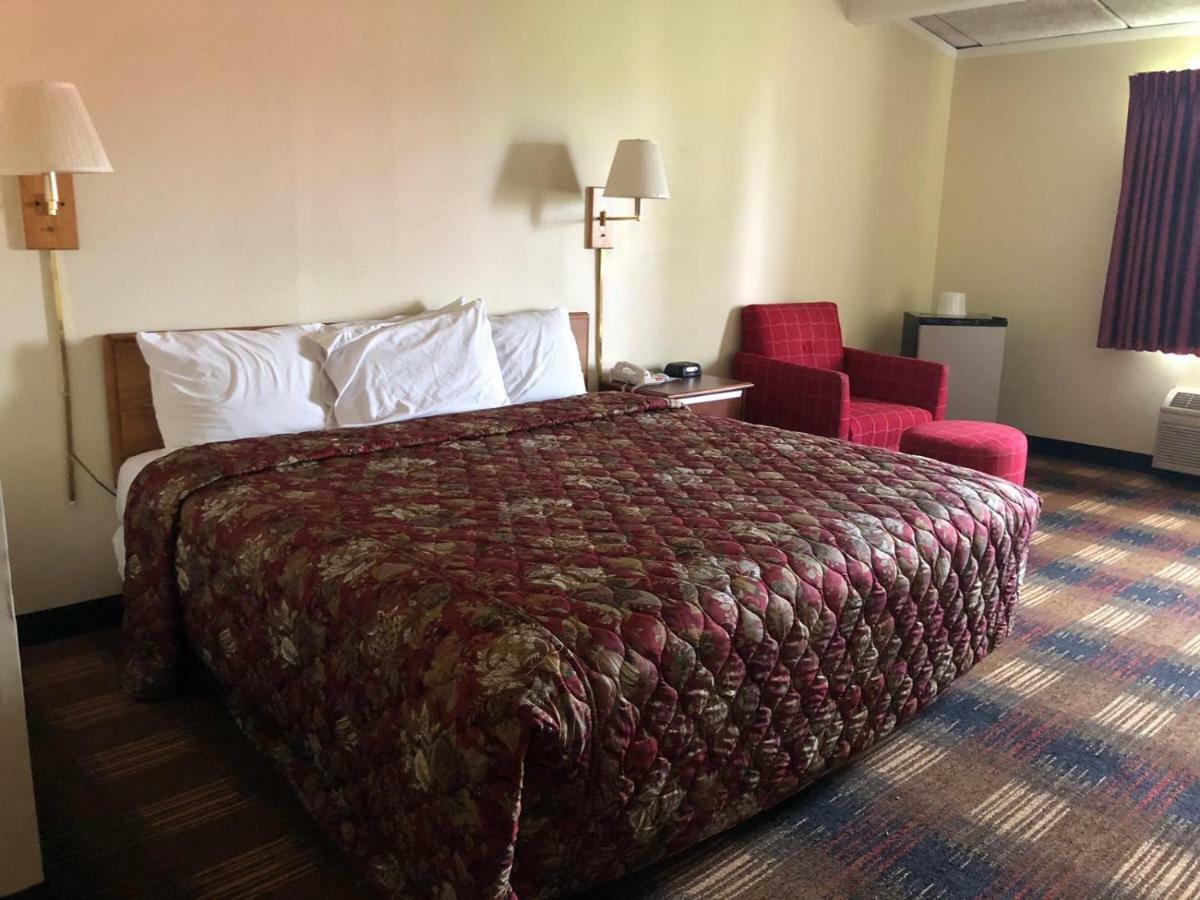 Red Carpet Inn Syracuse Airport North Syracuse Extérieur photo